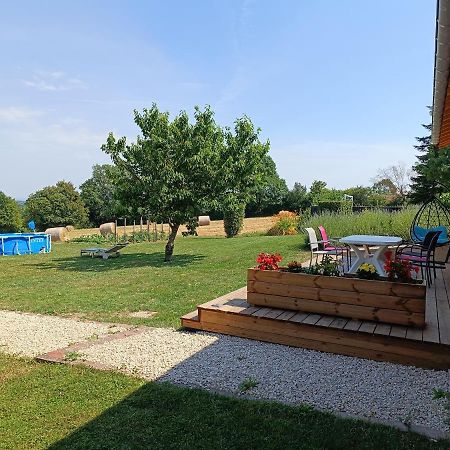 Studio Avec Terrasse Au Calme Jayat Экстерьер фото